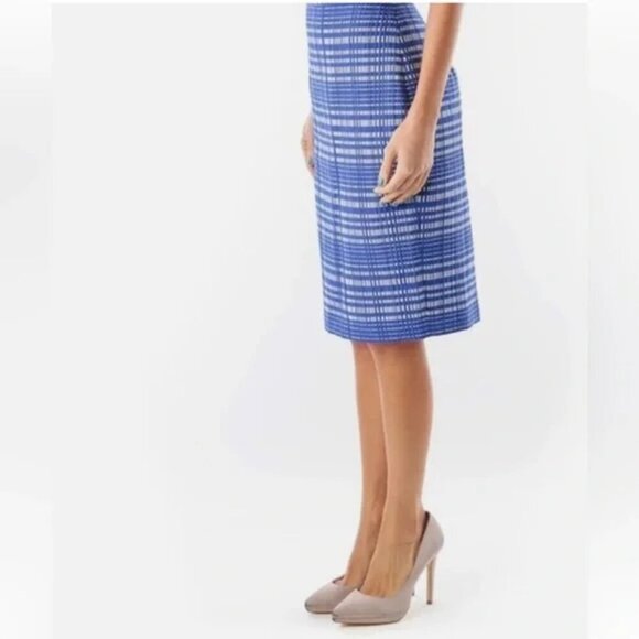Banana Republic Cobalt Crosshatch Pencil Skirt Blue – Petite 2 - Picture 4 of 16